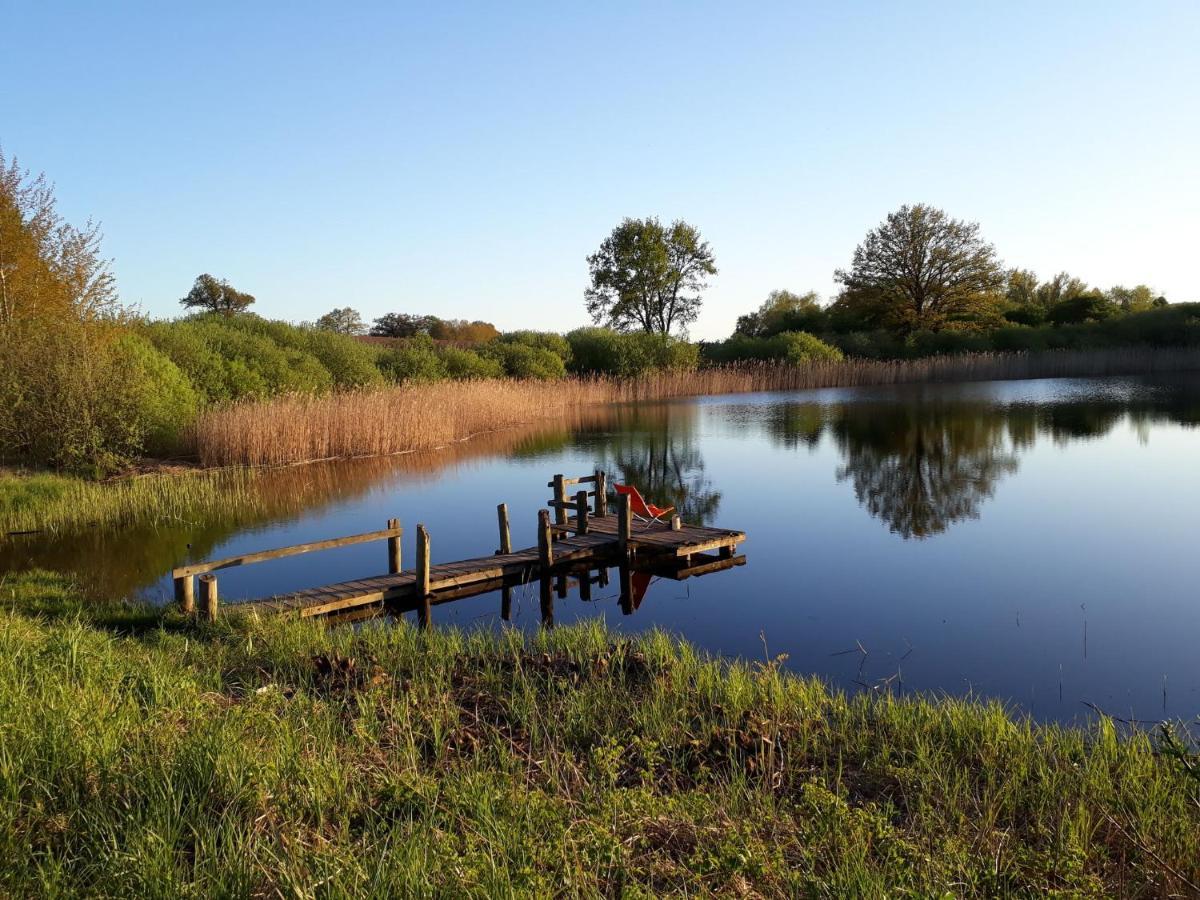 Ferienwohnung Im Gutshaus Alt Krassow Inmitten Der Natur Lalendorf Zimmer foto