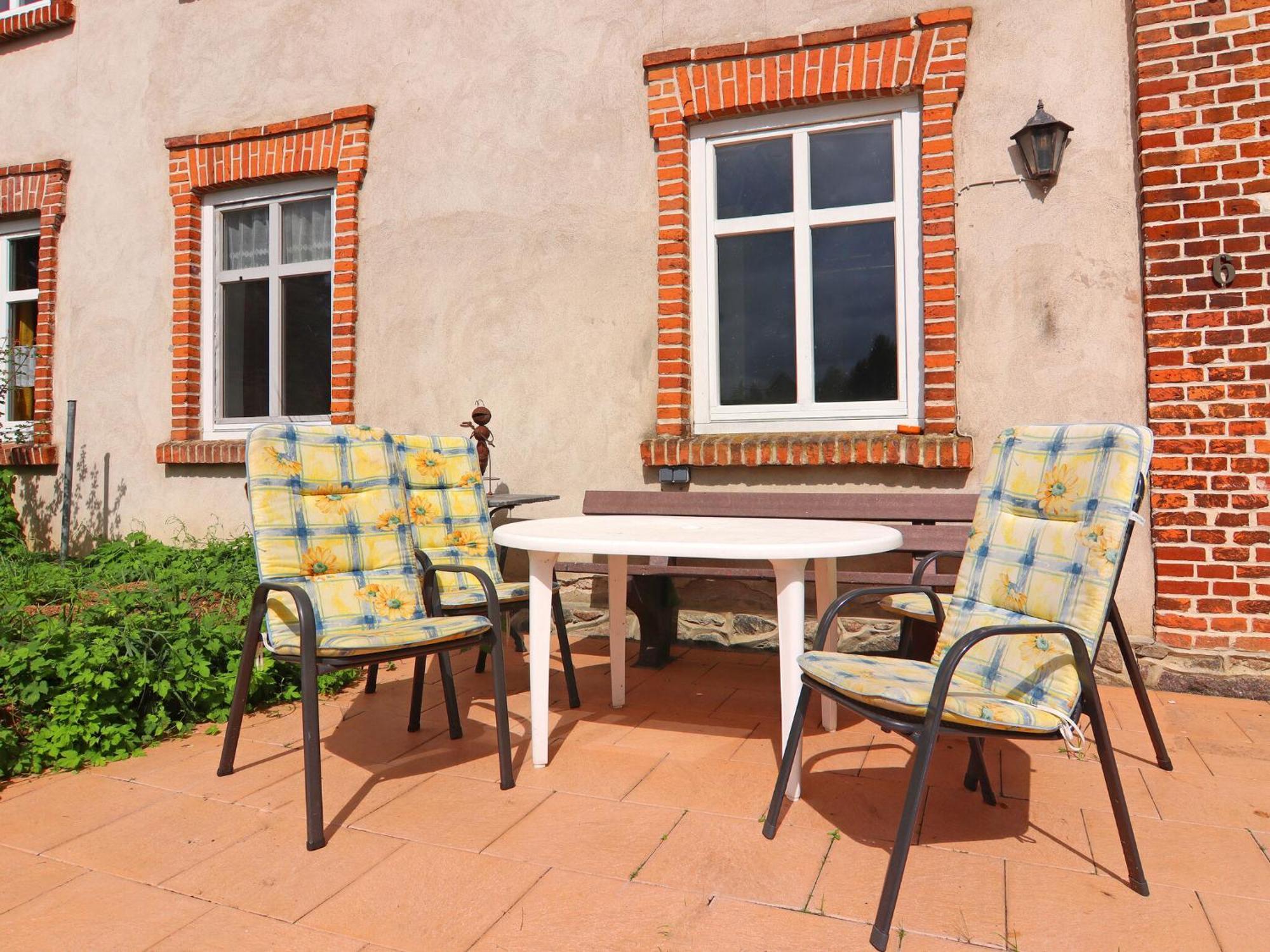 Ferienwohnung Im Gutshaus Alt Krassow Inmitten Der Natur Lalendorf Exterior foto